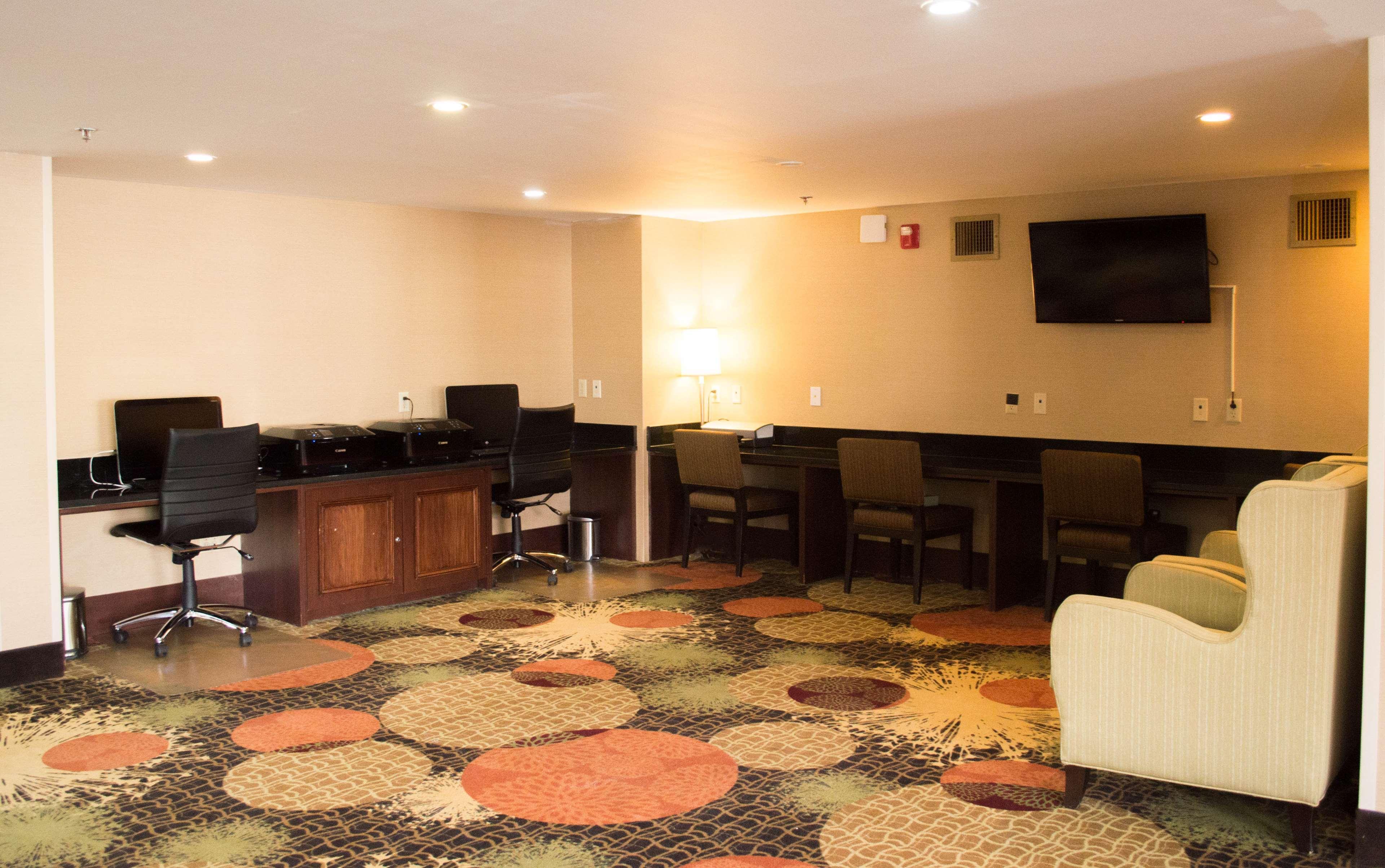 Radisson Hotel Detroit-ฟาร์มิงตันฮิลส์ ภายนอก รูปภาพ